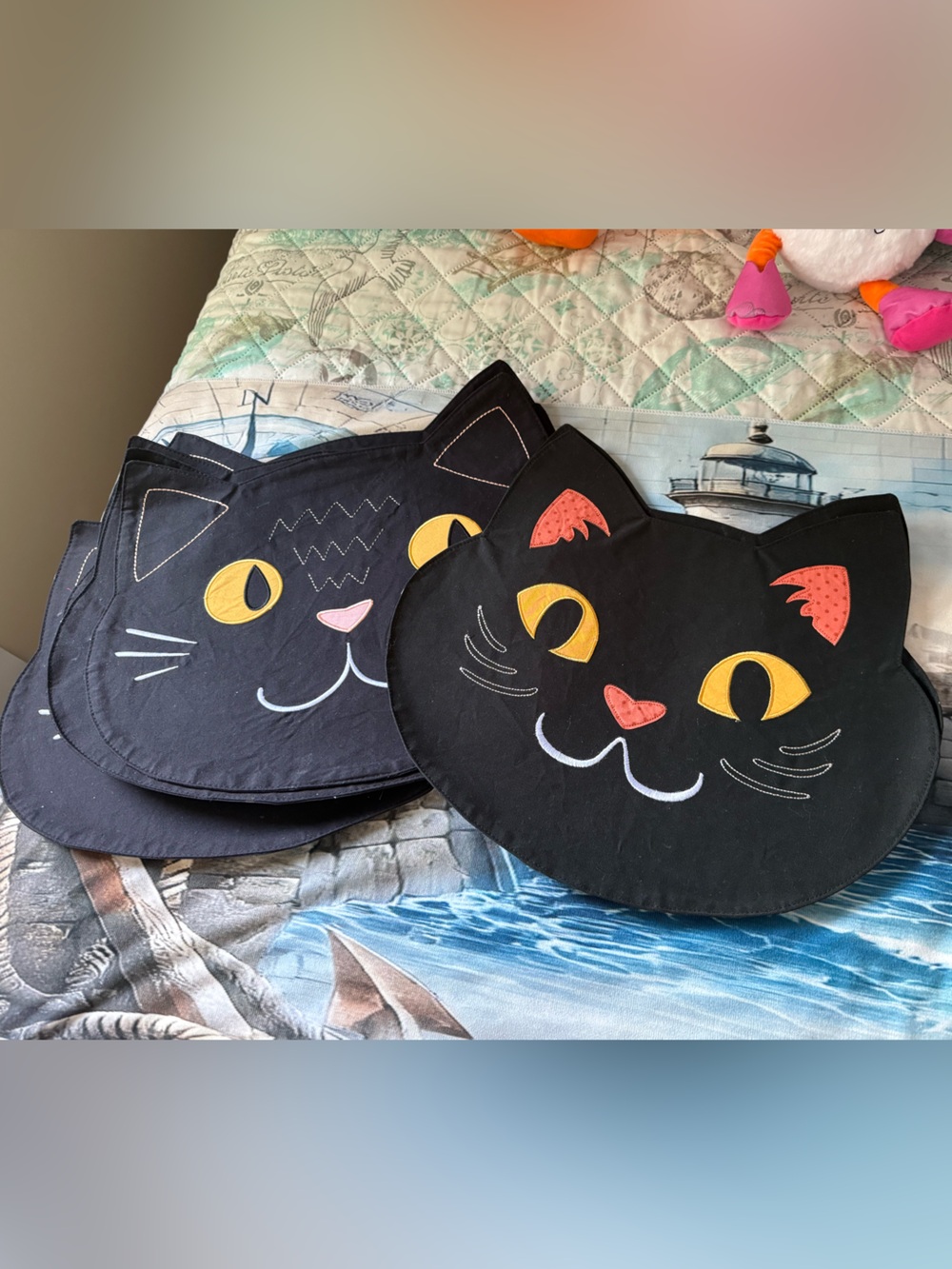 Set of 5 Black Cat Halloween Placemats
